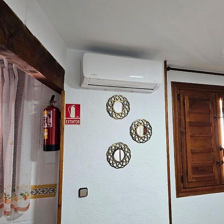 Apartamentos Asador De La Plaza Vieja Cazorla Exterior foto